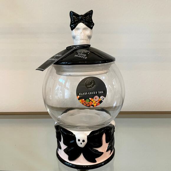 Cobwebs & Cauldrons Halloween Goth Glam Skulls & Bows Round Glass Candy Jar NEW - Picture 2 of 10